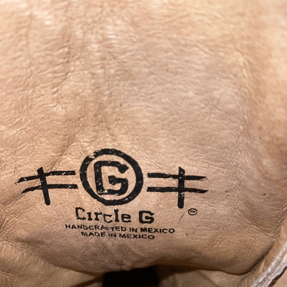 Circle G ladies embroidered brown leather cowboy boots, snip toe, sz 5.5 - Picture 3 of 9